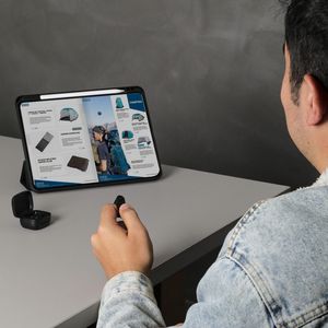 Control Remoto Bluetooth VTA Creators Tipo Anillo con Estuche y Soporte